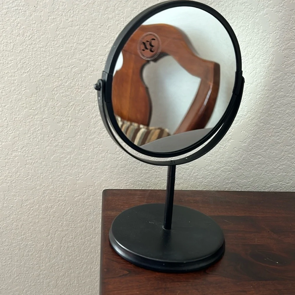 Better Homes & Gardens Magnifying Mirror